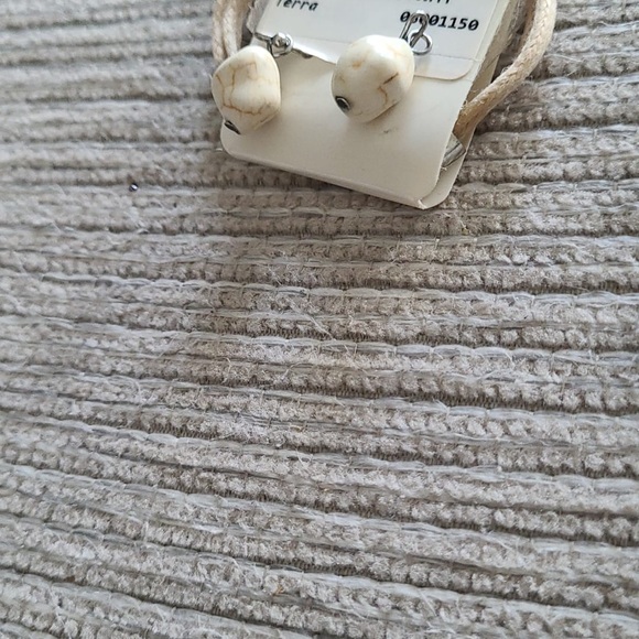 Set Leather Cord with silver color Embellishments - Picture 3 of 3